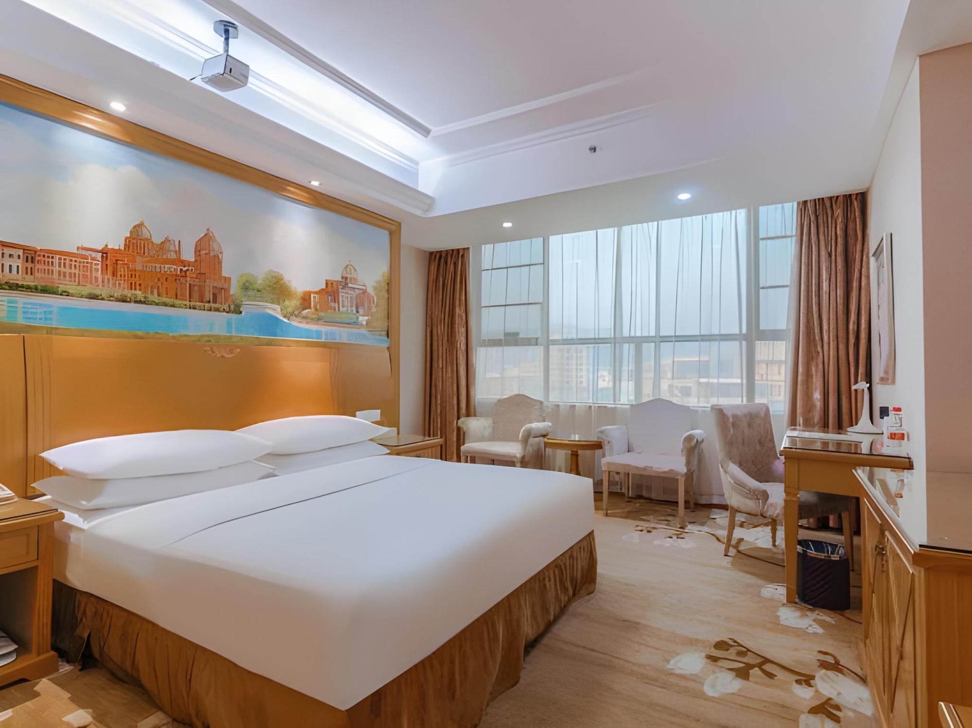 Vienna Hotel (Dongguan Tangxia Lincun Square) 17/39