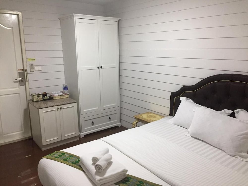 Ban Thungdang Boutique Hotel 12/39