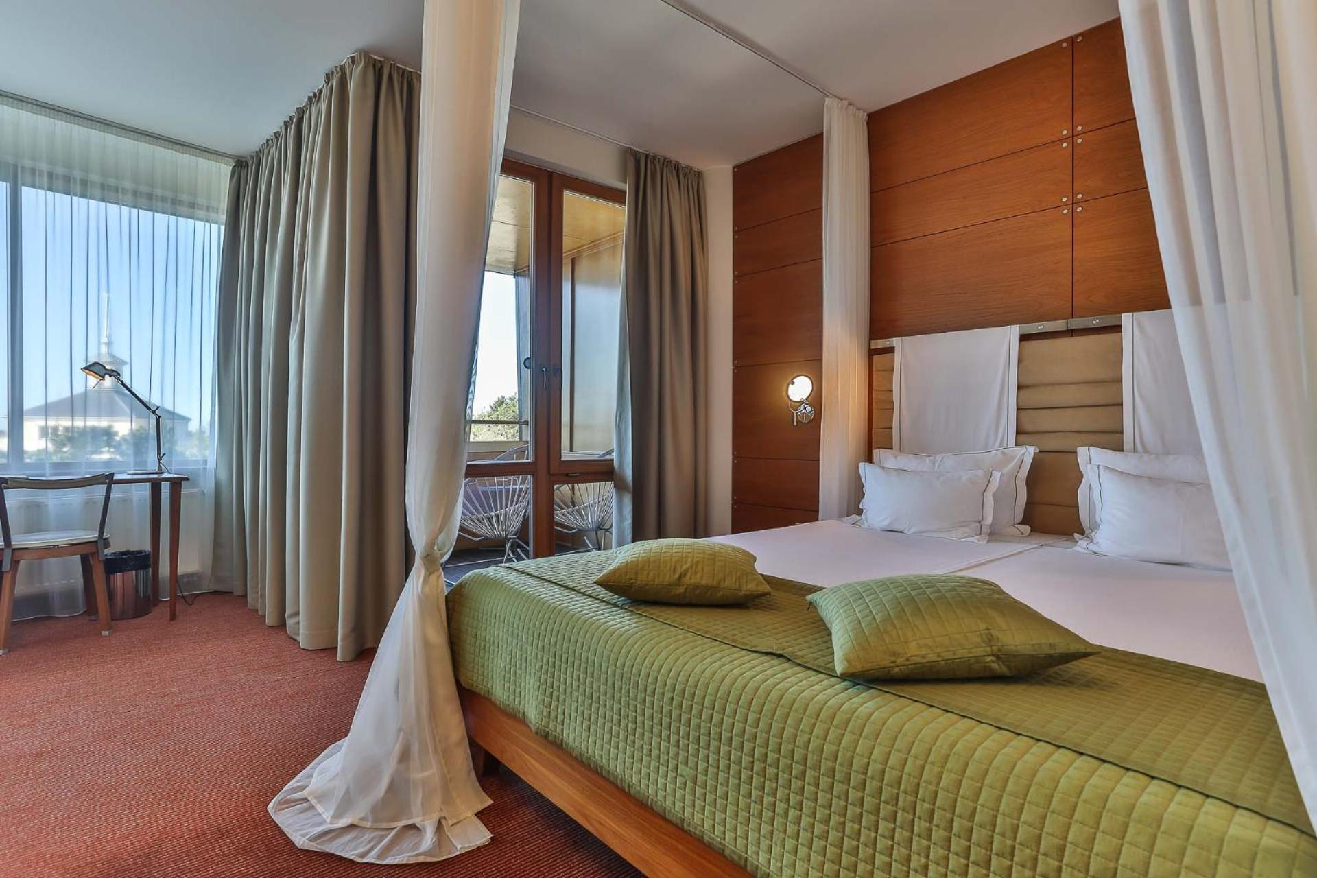 Deluxe, Luxury, Suite, Building