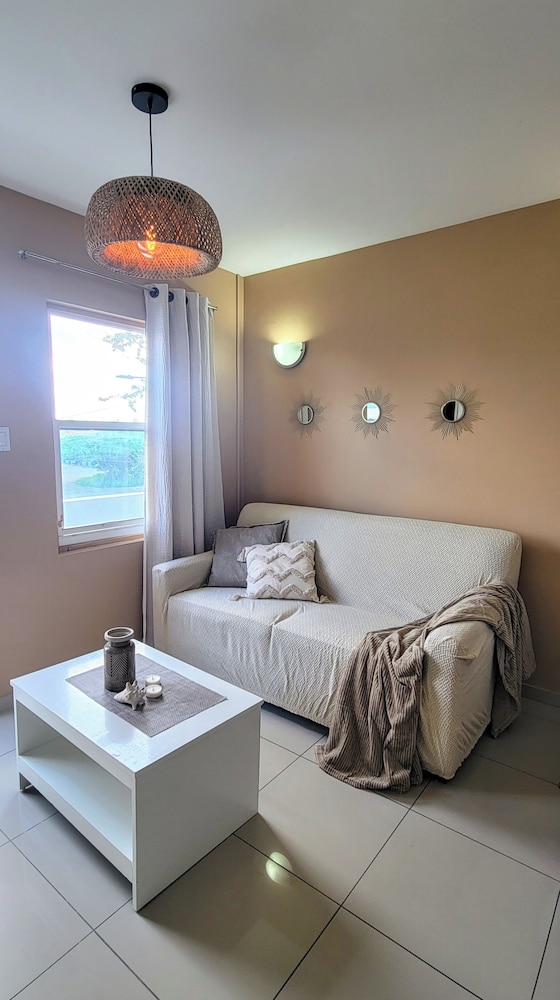 APARTMENT, GROUND FLOOR