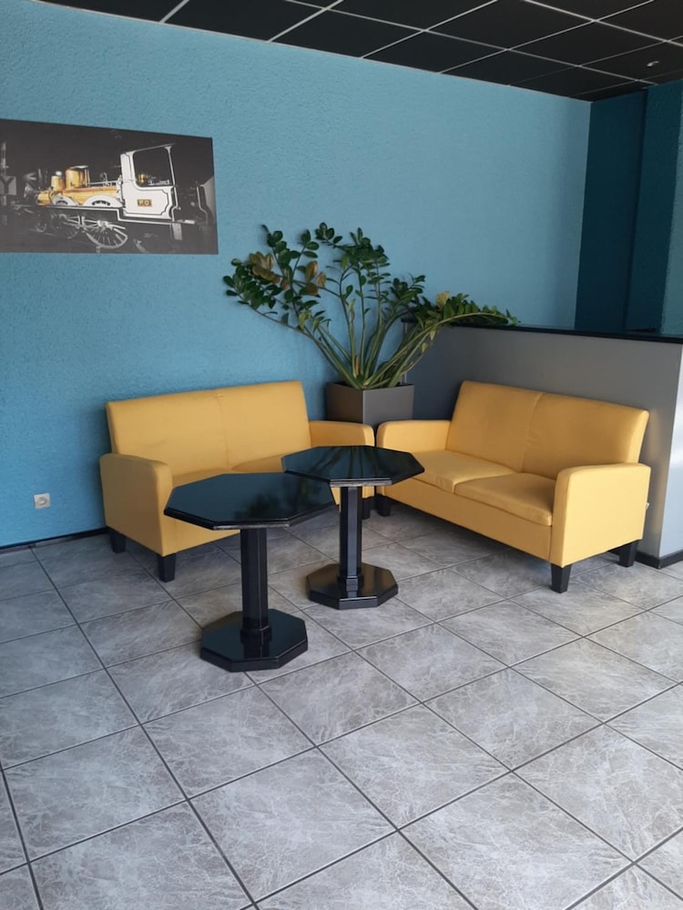 lounge