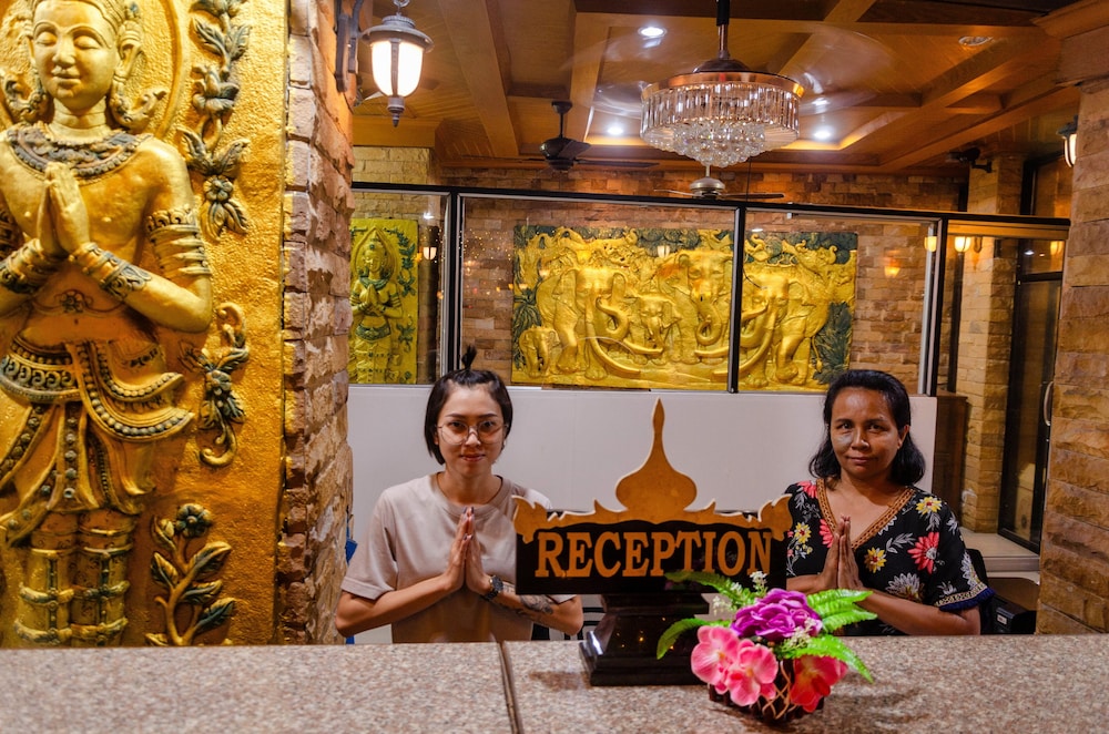 Diva Patong Hotel 7/50