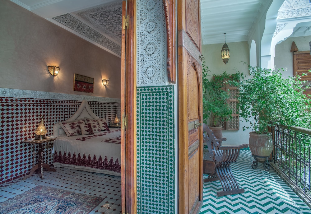 Riad Laurence Olivier 22/50