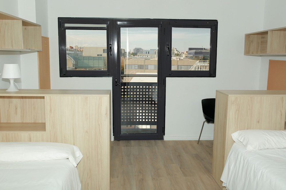 BASIC, TWIN BEDS