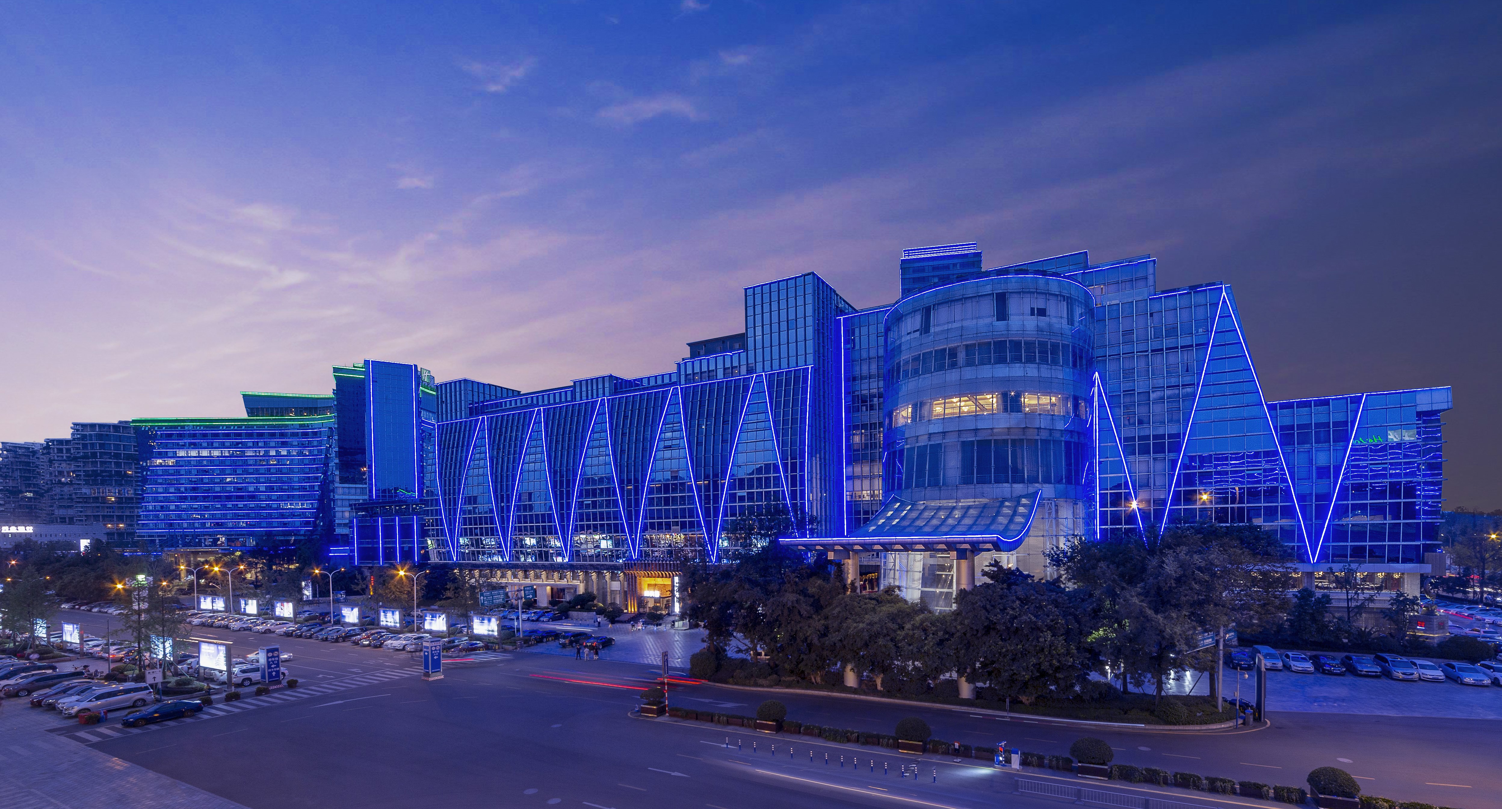 Intercontinental Chengdu Century City 78/82