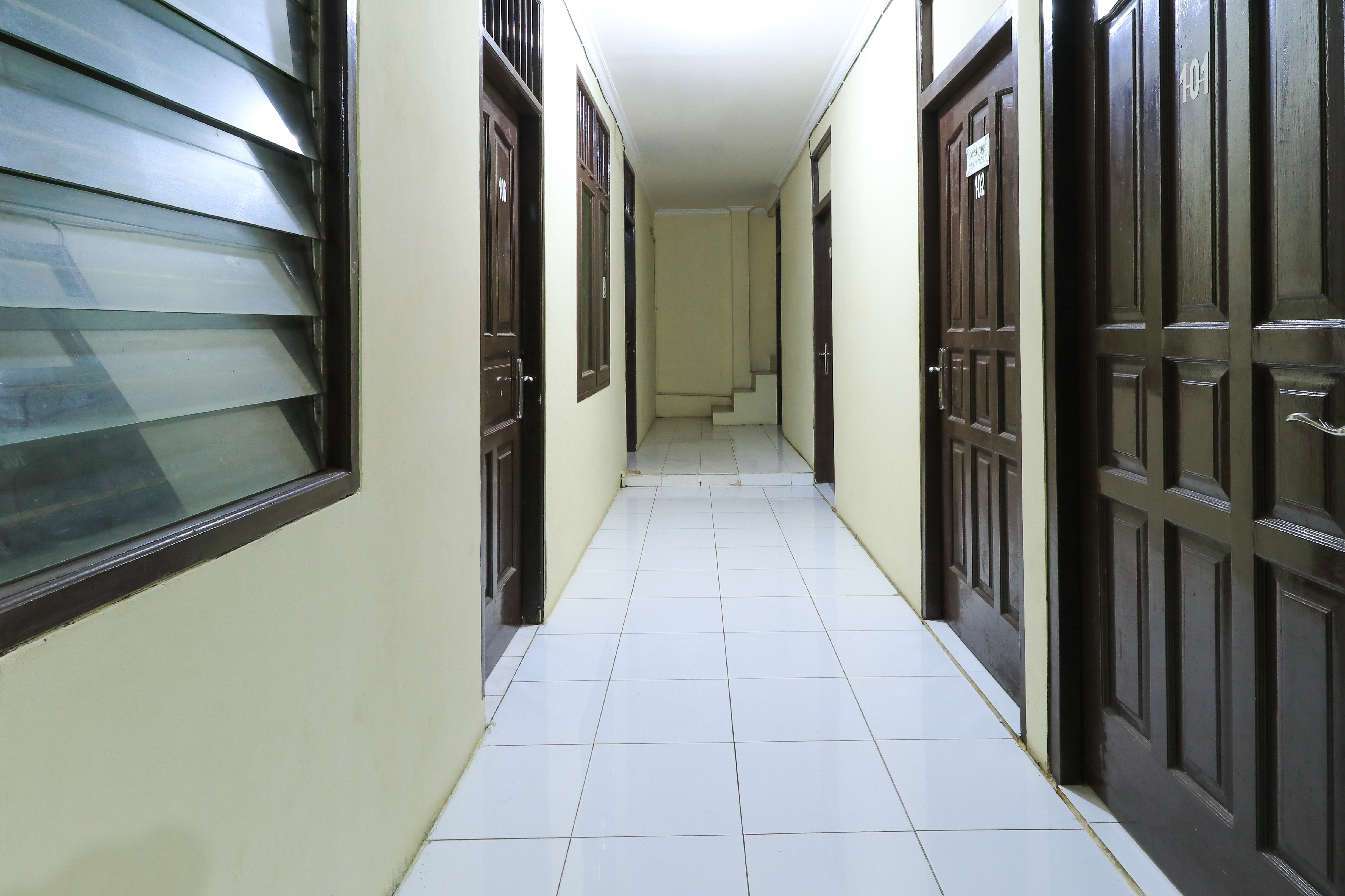 Guest House Samarinda by ZUZU 12/21