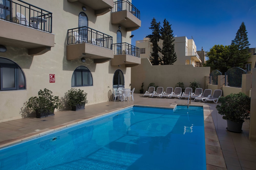 Hotel Kappara 25/28