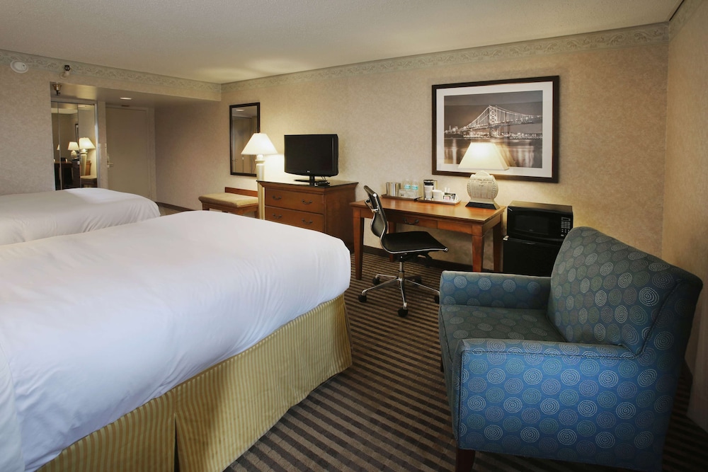Radisson Hotel Philadelphia Northeast 19/79