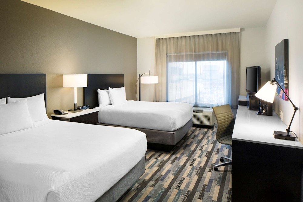 HYATT house Charlotte/Center City 10/58