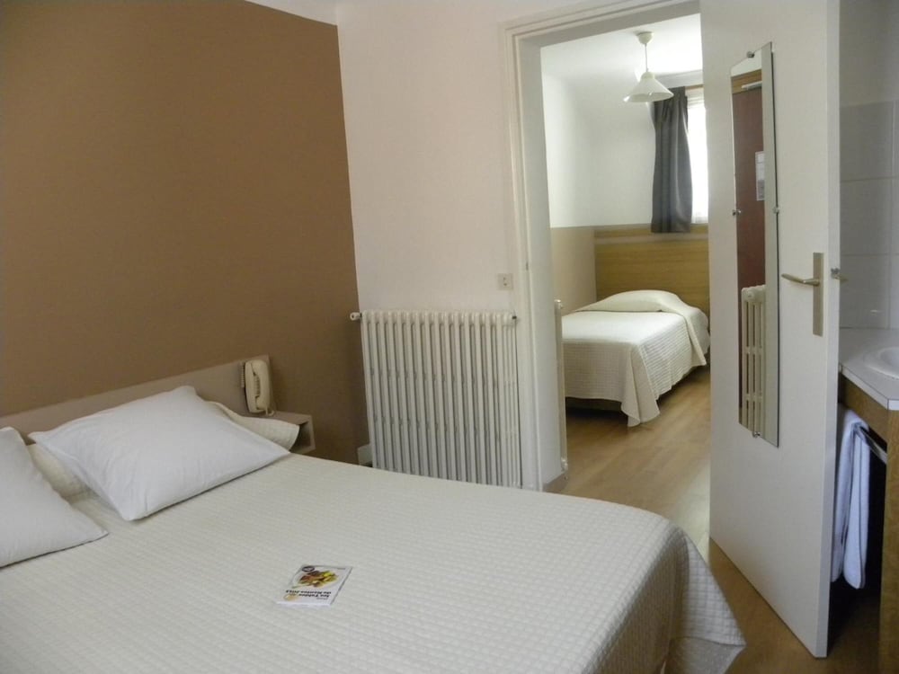 Hôtel Le Cambronne 6/25