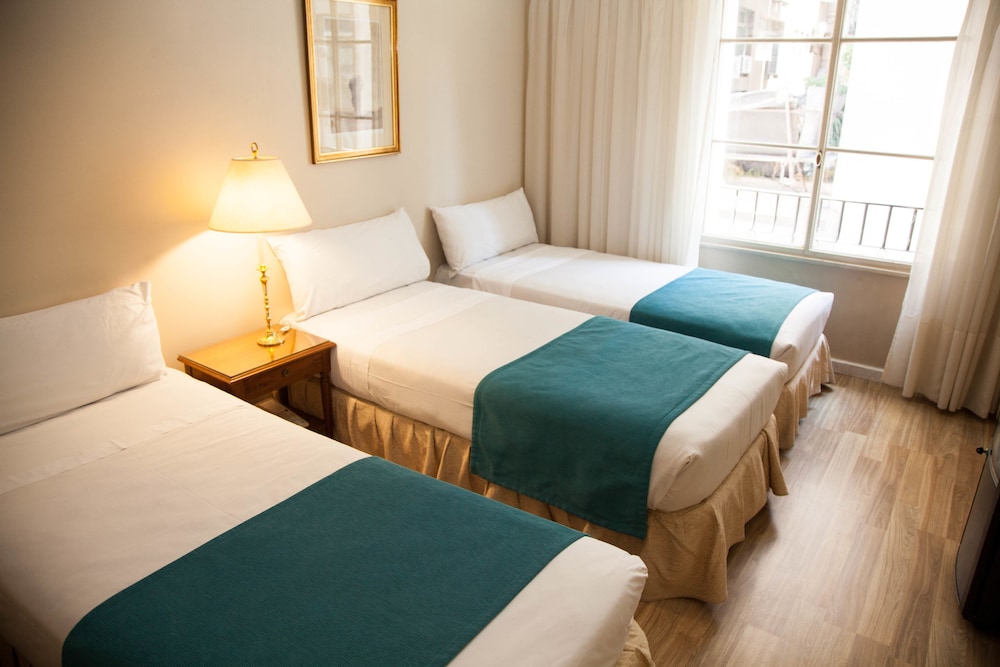 DORA HOTEL BUENOS AIRES 13/61