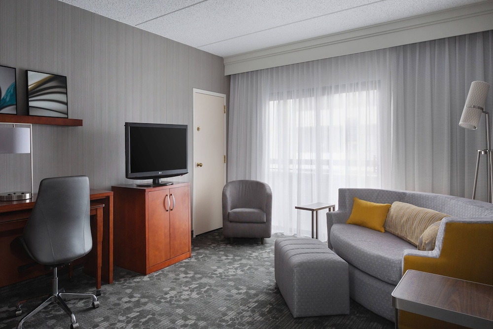 Courtyard Philadelphia Willow Grove 32/46