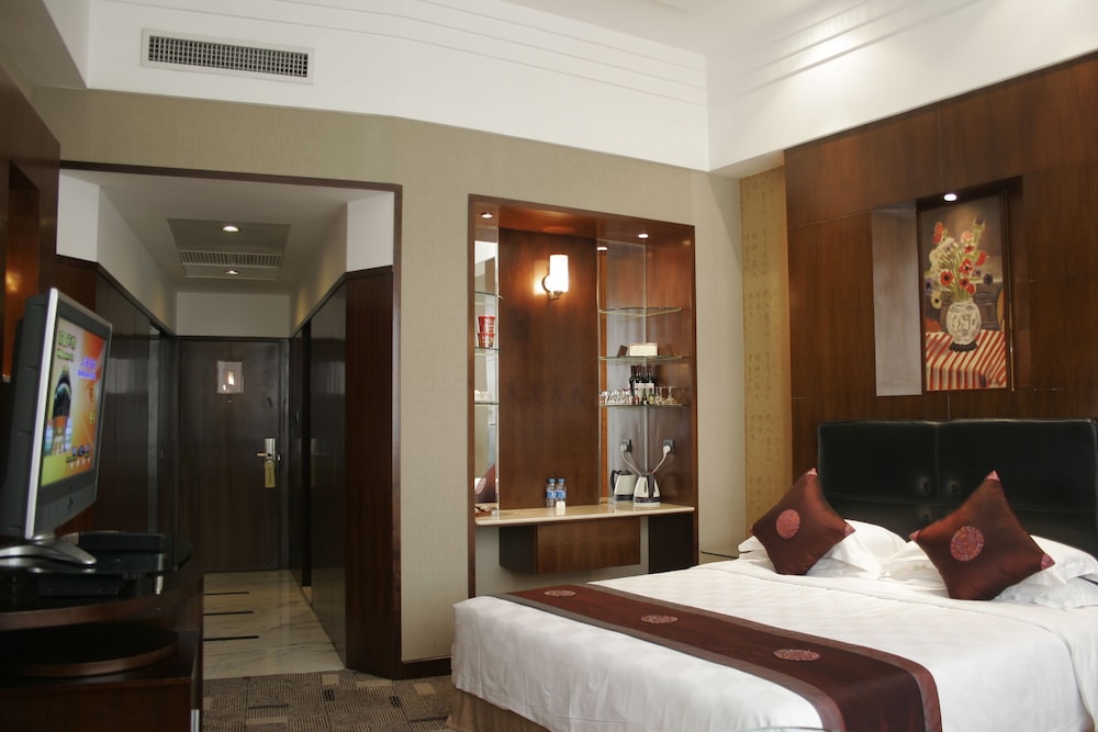 Shanghai Hotel 14/50