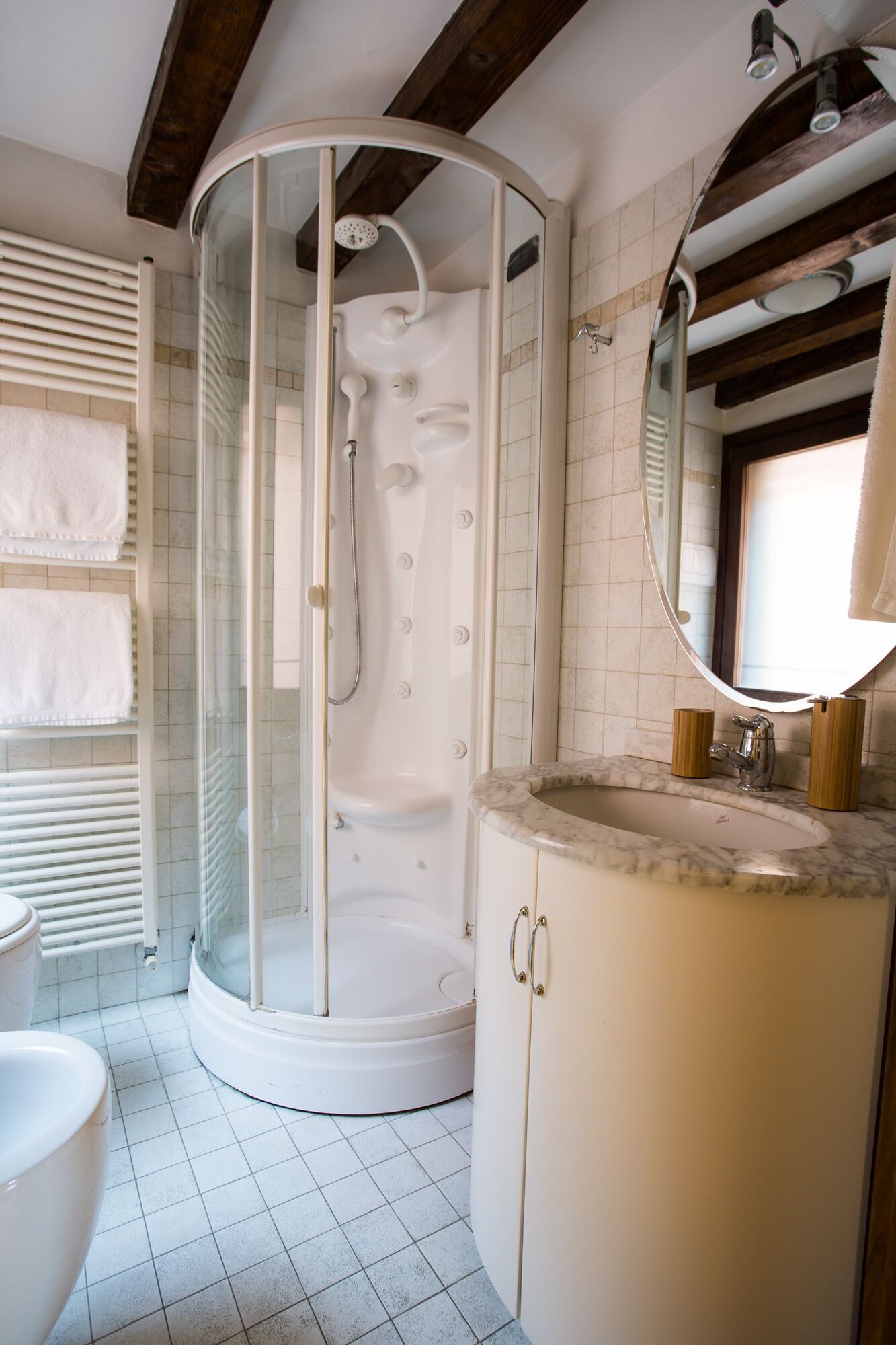 شقة بسرير كوين بشرفة، Margherita House Venice 6/6