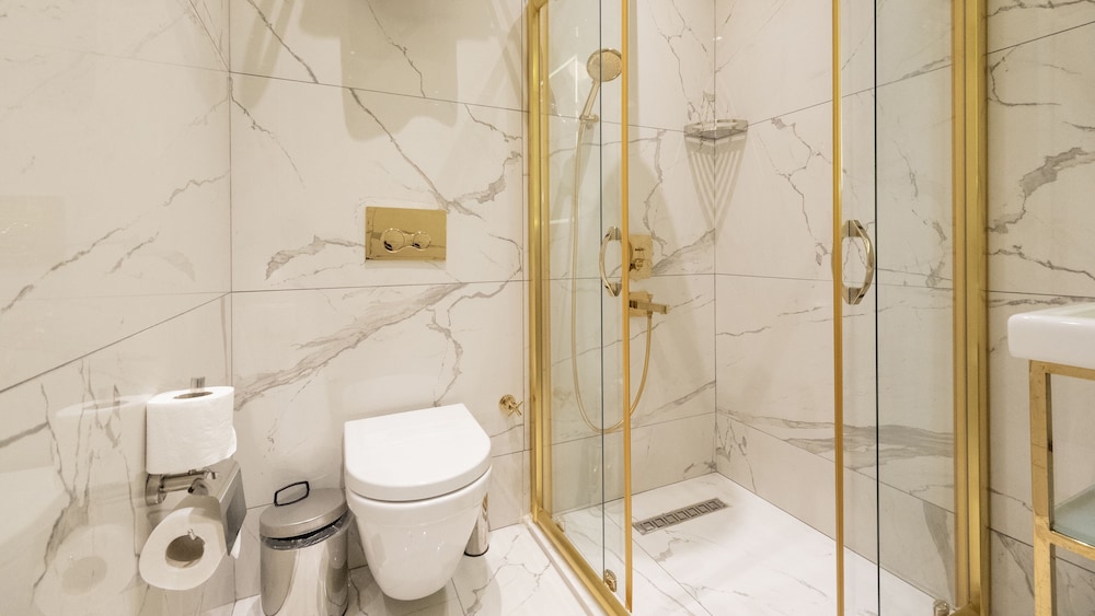 Loop Hotel Bosphorus Istanbul 47/50