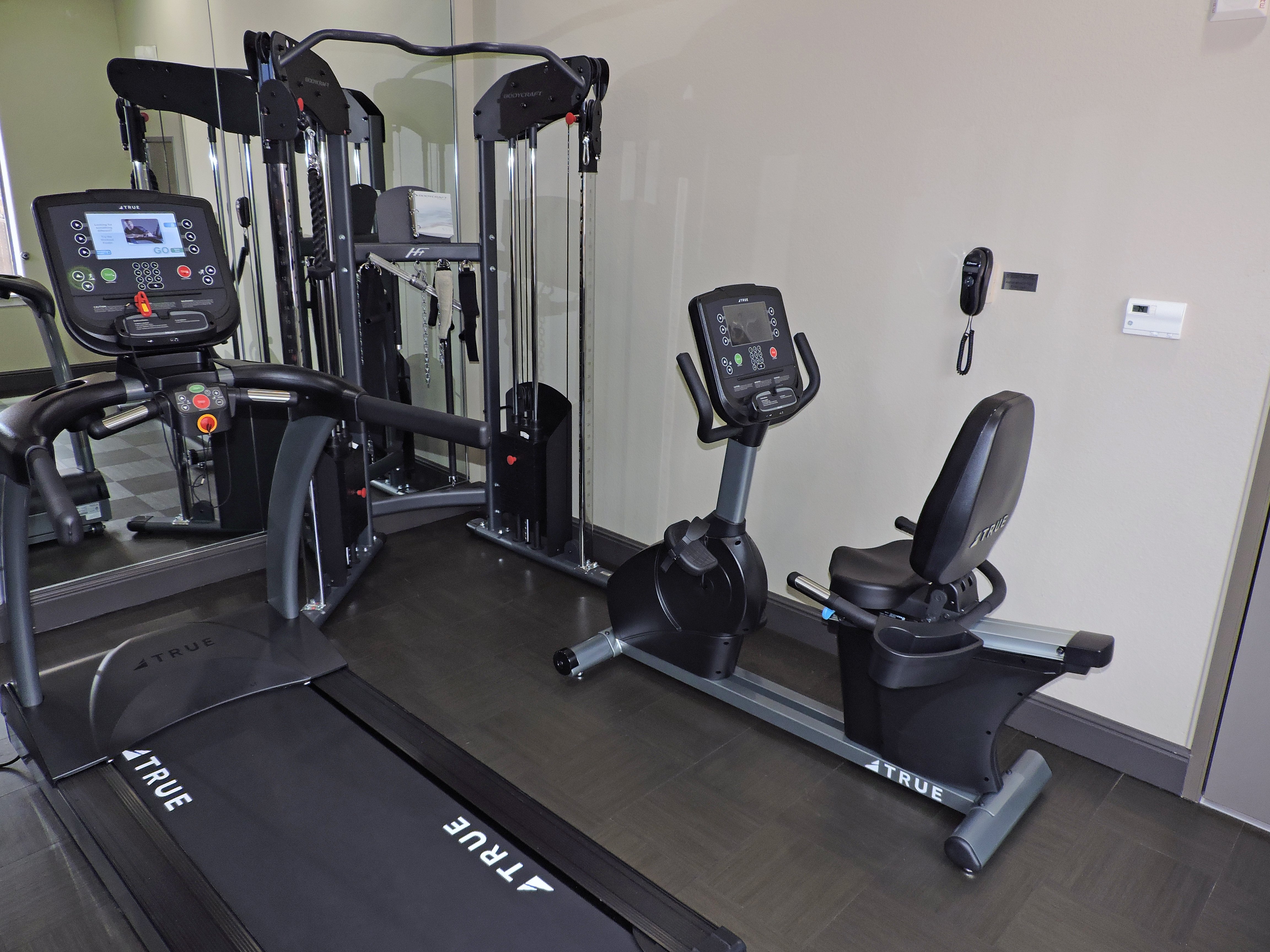 Best Western Premier Crown Chase Inn and Suites 40/70
