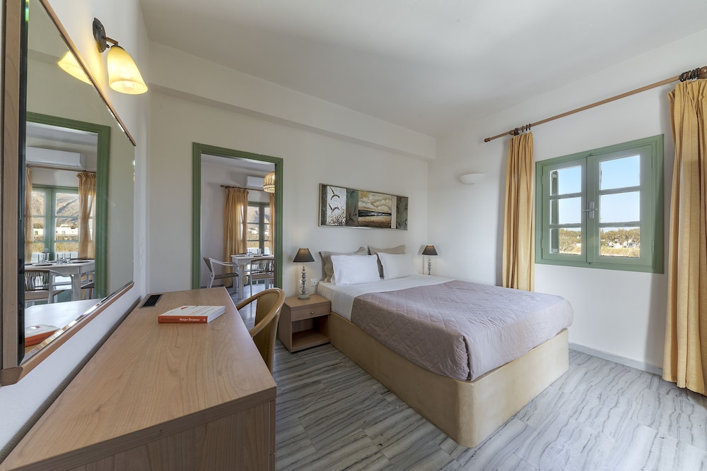 1 BEDROOM, FAMILY, APARTMENT, GARDEN VIEW