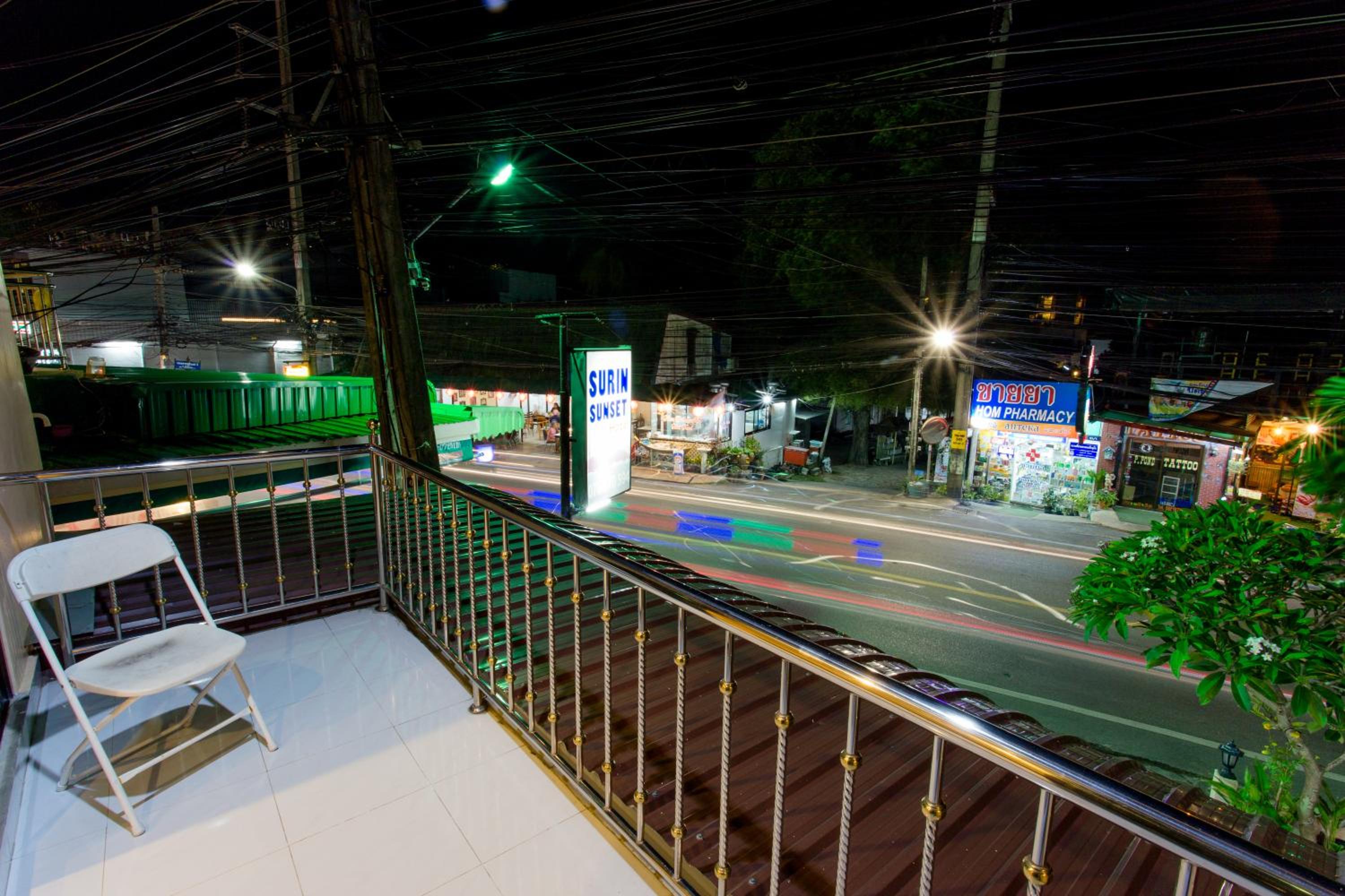Surin Sunset Hotel 4/55