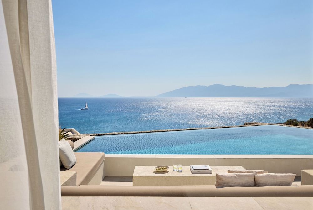 KOIA All Suite Wellbeing Resort 65/73