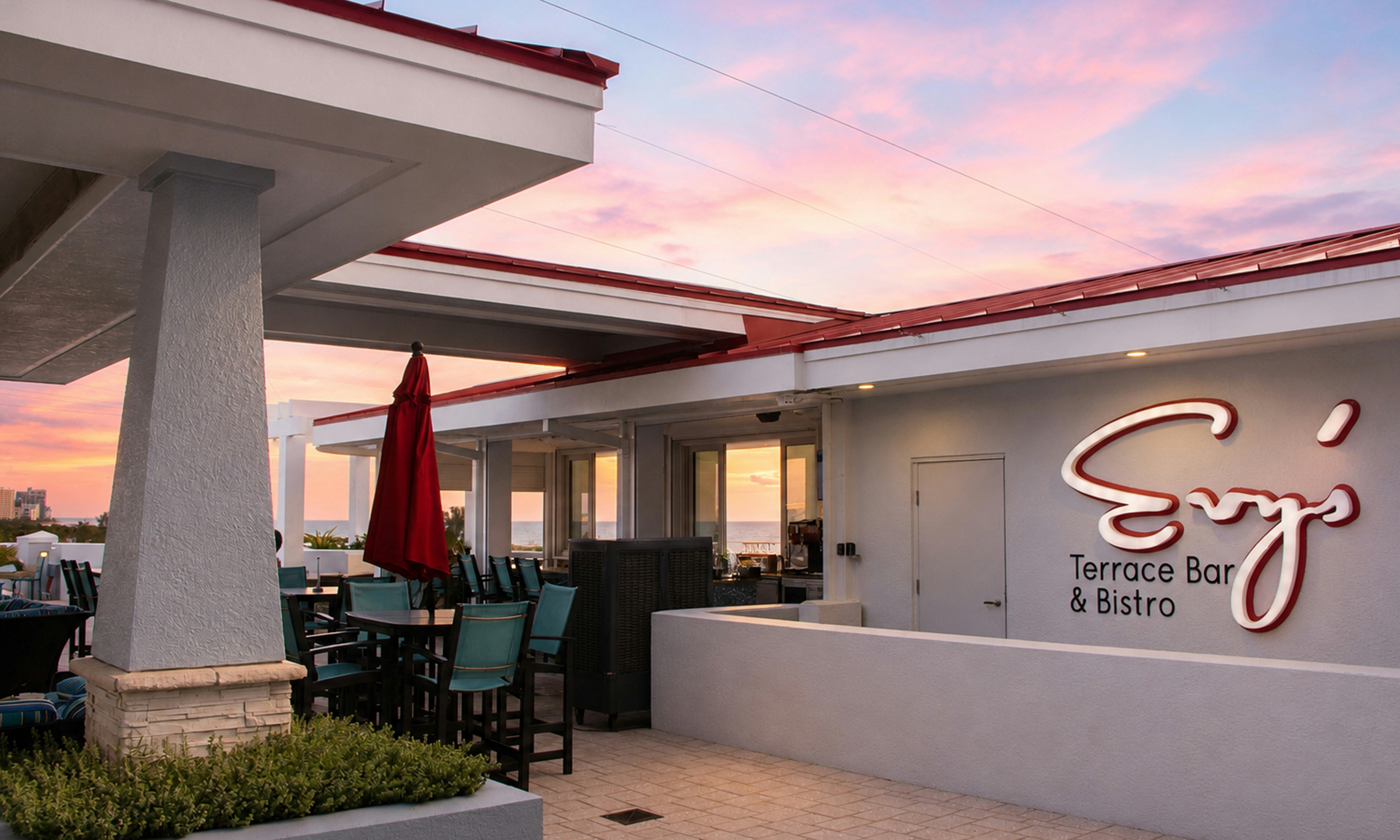 Hampton Inn and Suites by Hilton Clearwater Beach 12/83