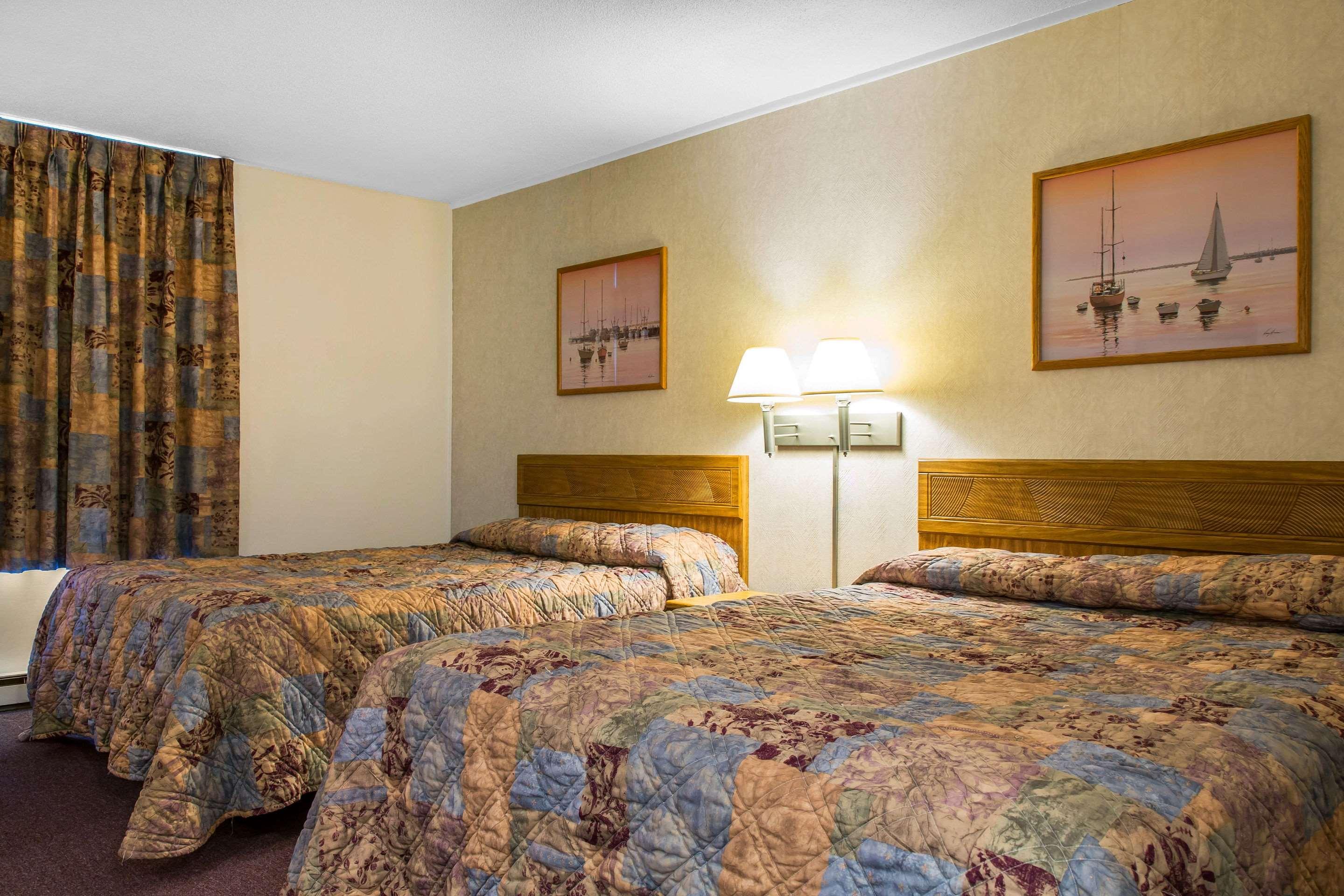 Upgrade, 2 Queen Beds