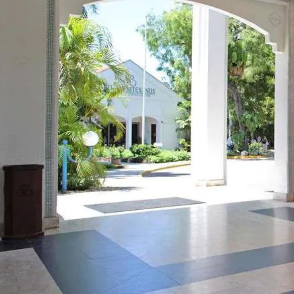 Sarova Whitesands Beach Resort and Spa 73/73