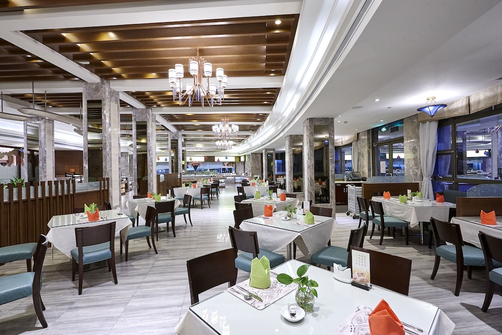 Tongli Lakeview Hotel 59/76