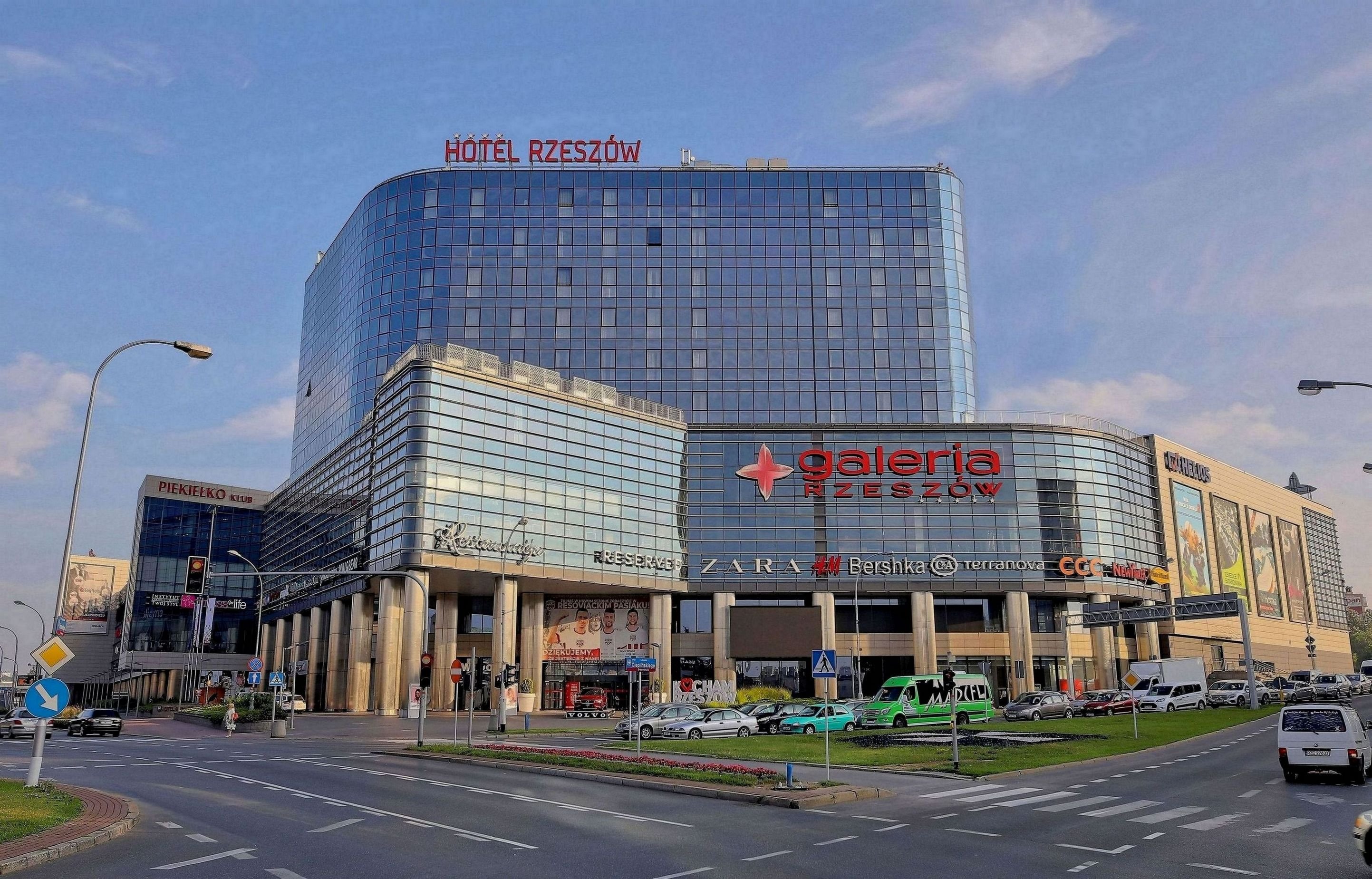 Hotel Rzeszaw 4/40