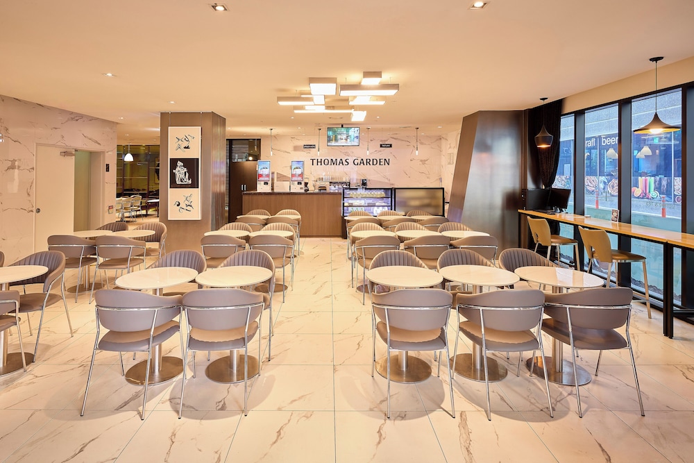 Hotel Thomas Myeongdong 45/57