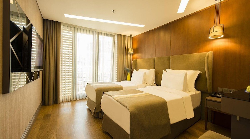 Blueway Hotel Historical 16/54