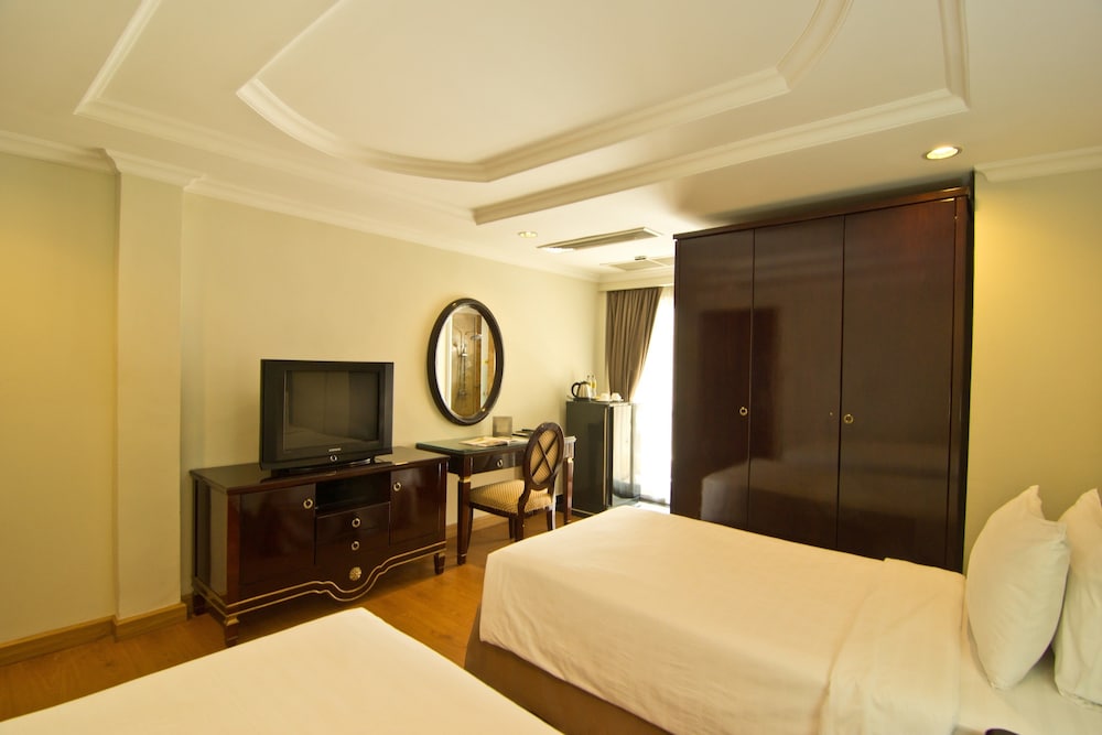 Lk Mantra Pura Resort 15/65