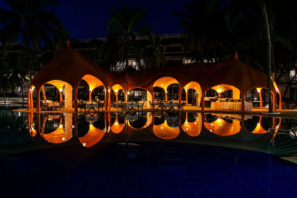 Southern Palms Beach Resort 7/54