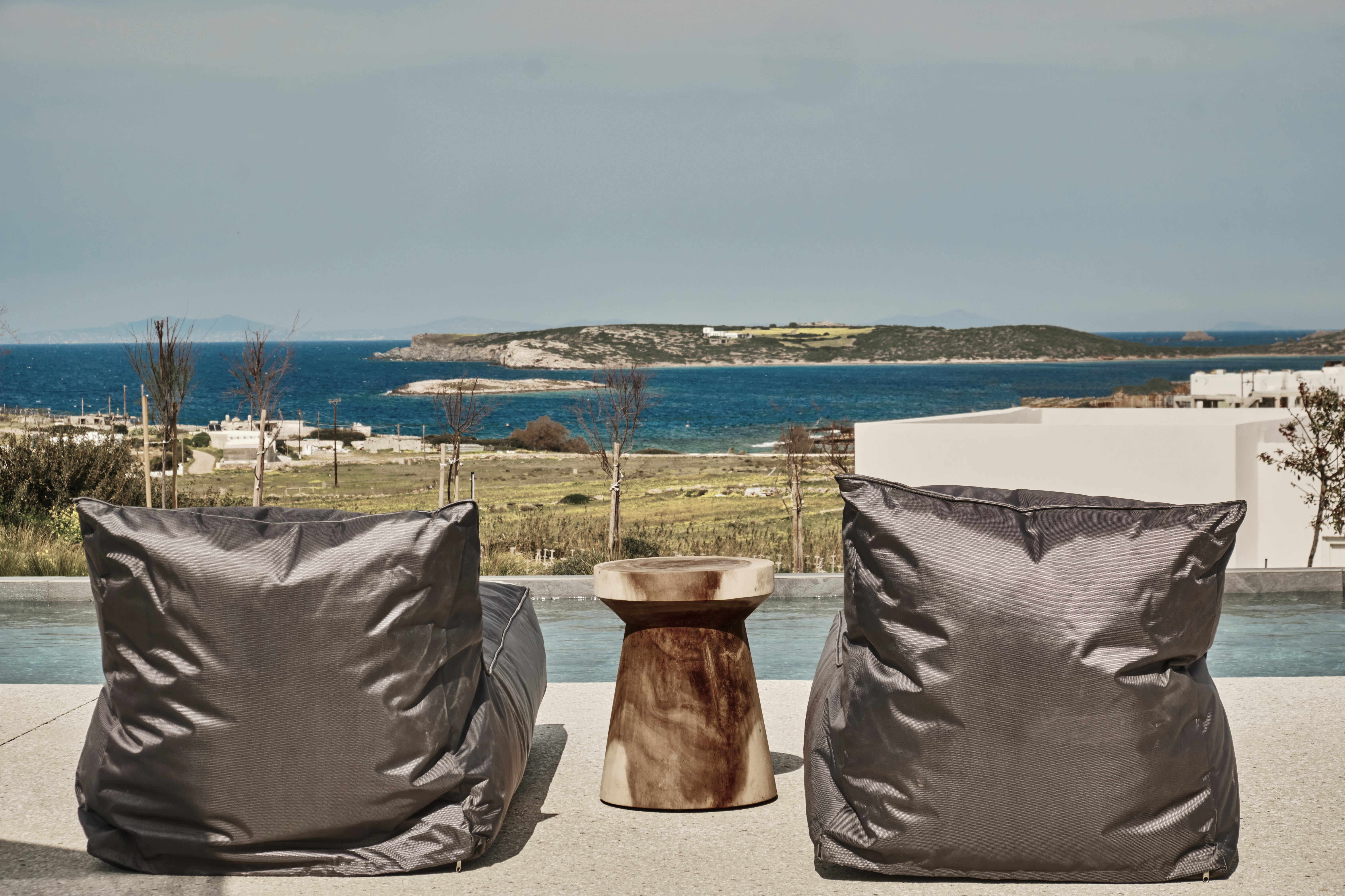 Ovea Paros 24/35