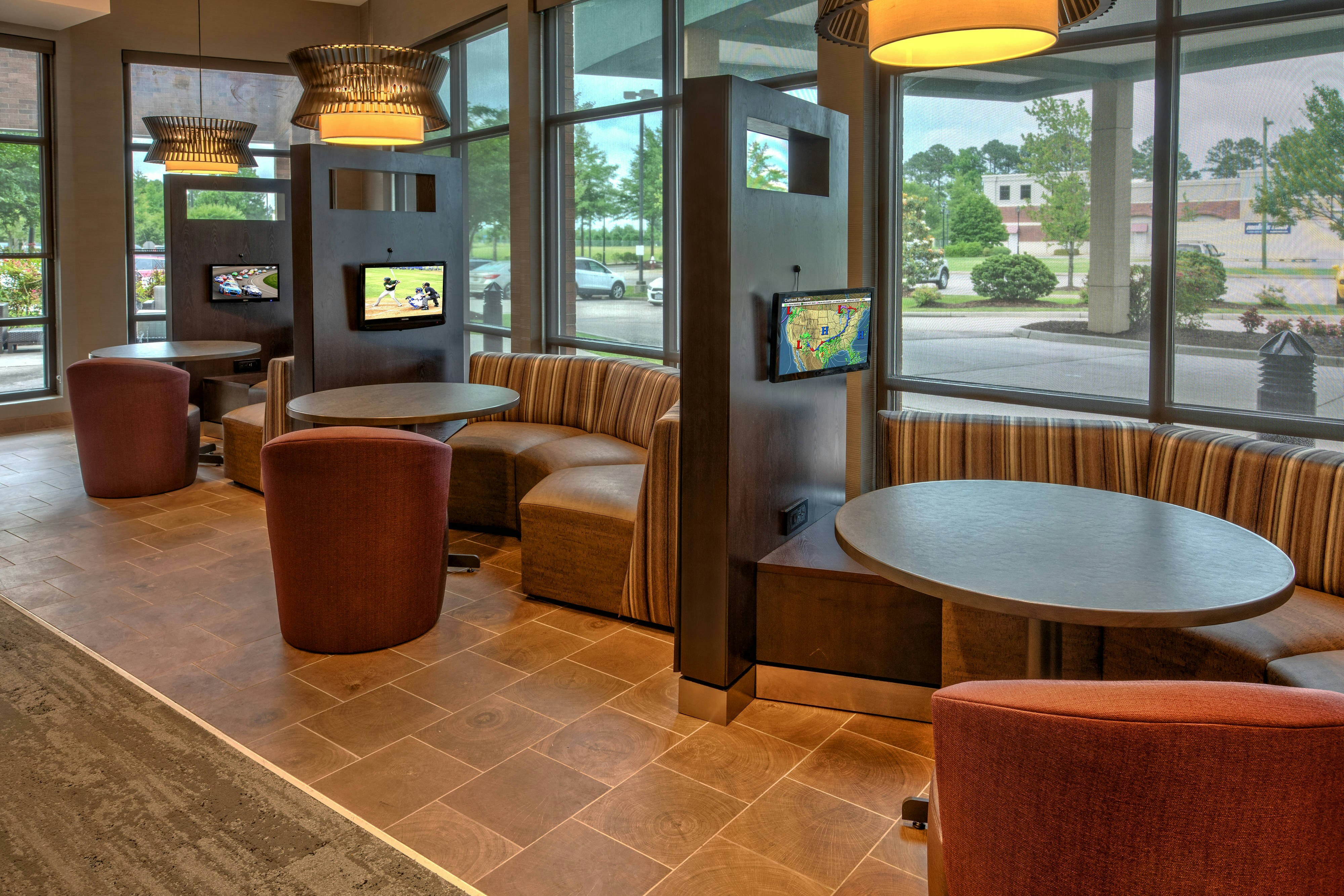 Courtyard by Marriott Newport News Airport 8/19