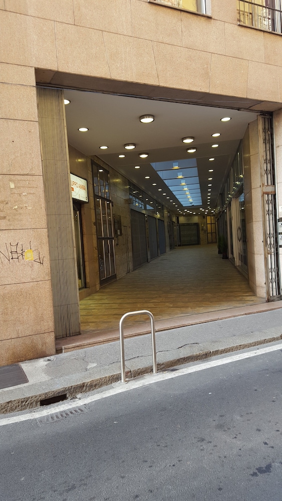 Bnbutler - Galleria Unione 16/21