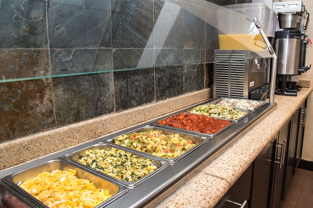 Best Western Plus Monterrey Aeropuerto 40/55
