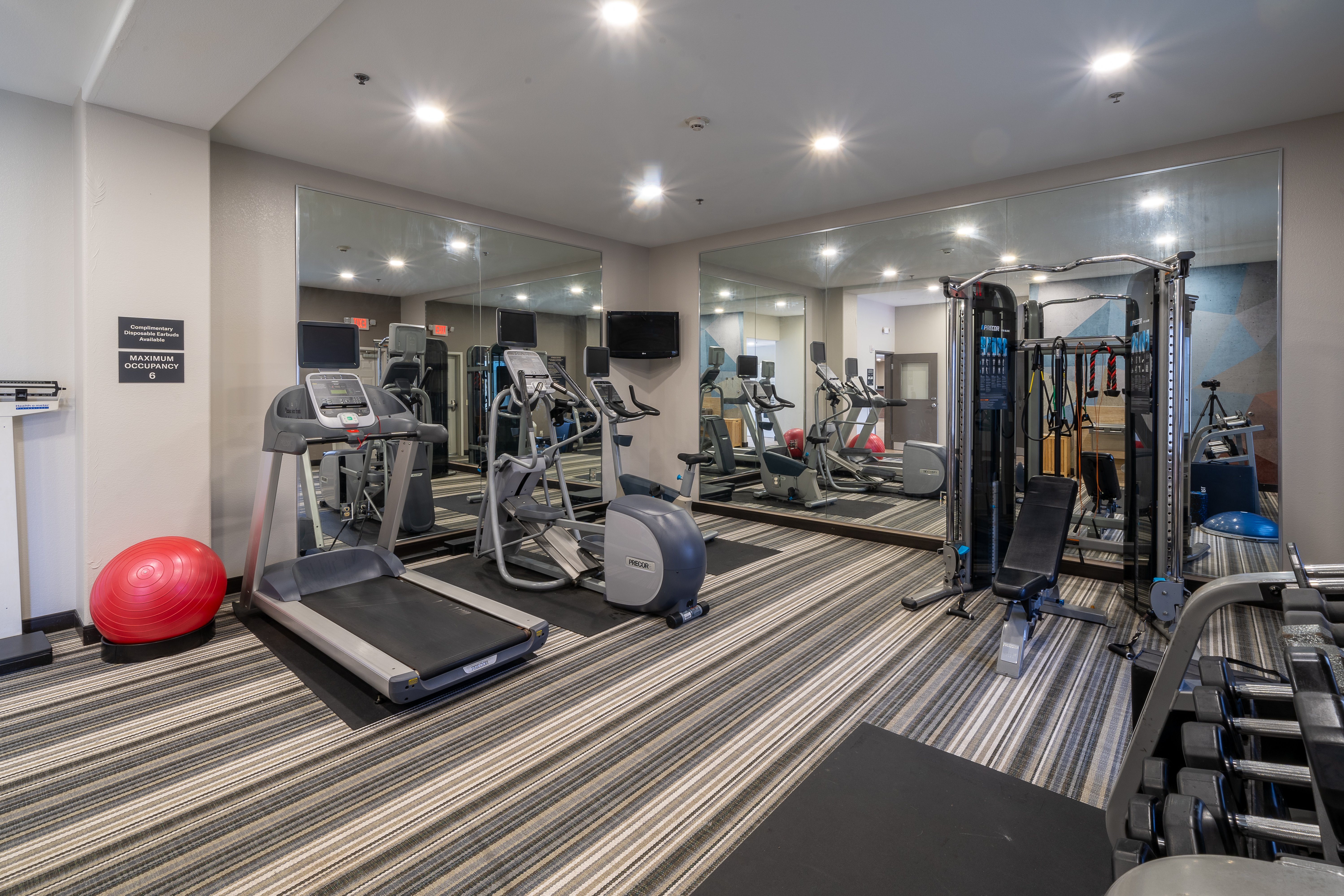 Candlewood Suites Deer Park Tx 28/64