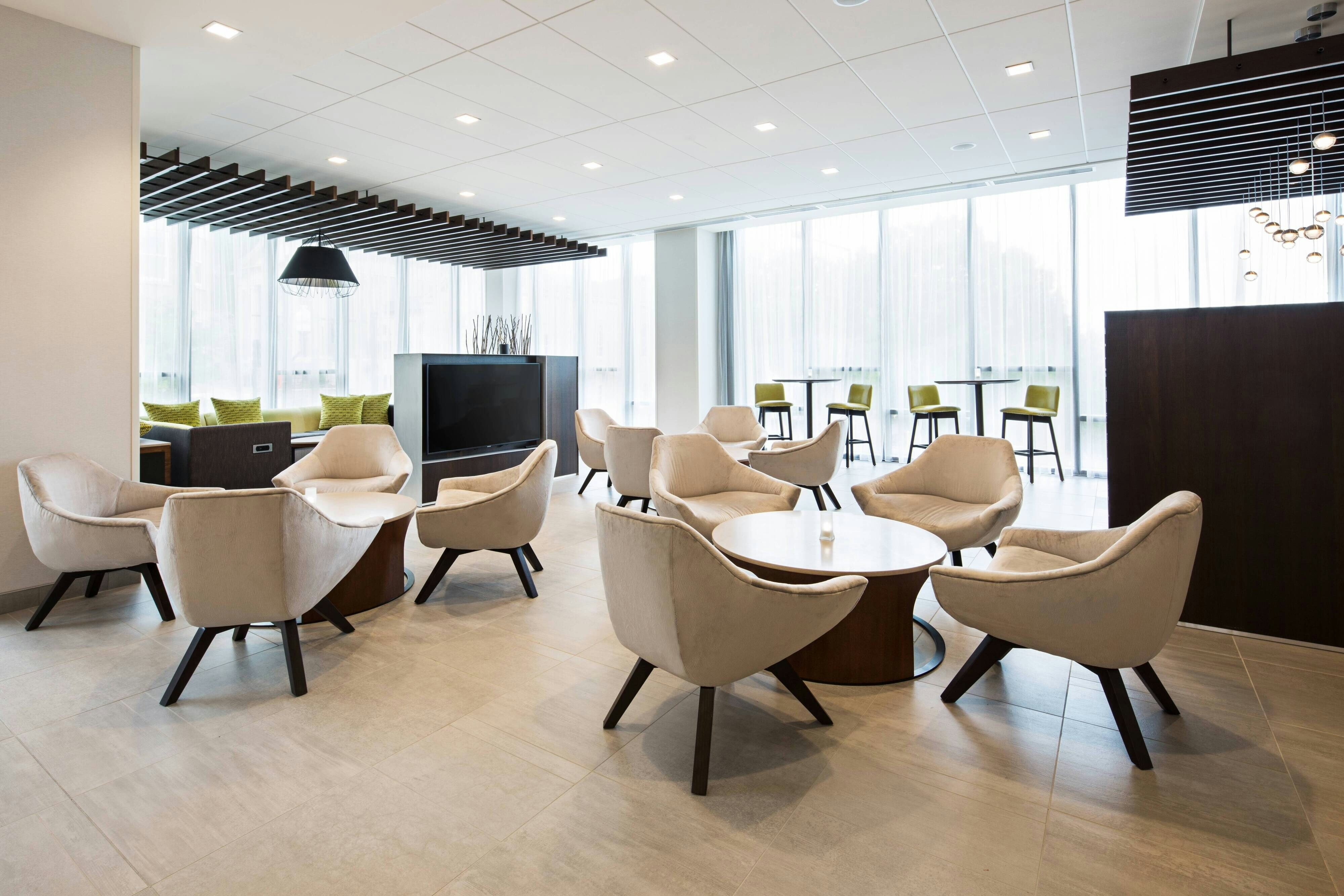 Courtyard By Marriott Knoxville Downtown 44/50