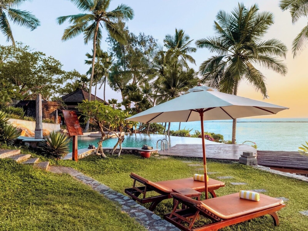 Niraamaya Retreats Surya Samudra Kovalam 40/49
