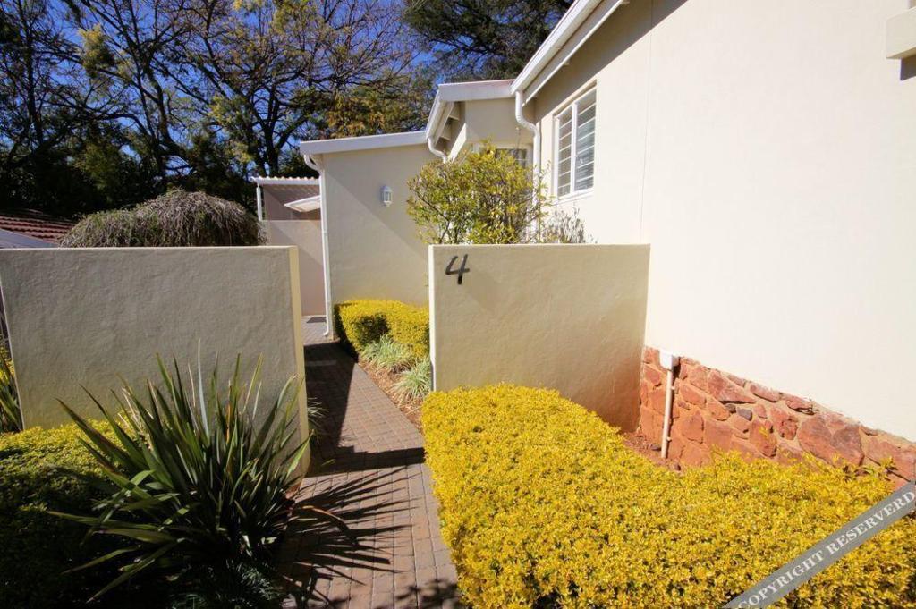 Stay 2 Live Groenkloof 27/29