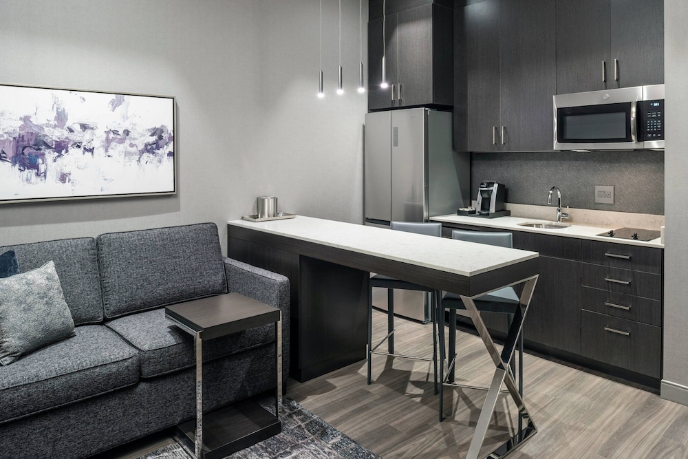 Residence Inn Boston Natick 52/54