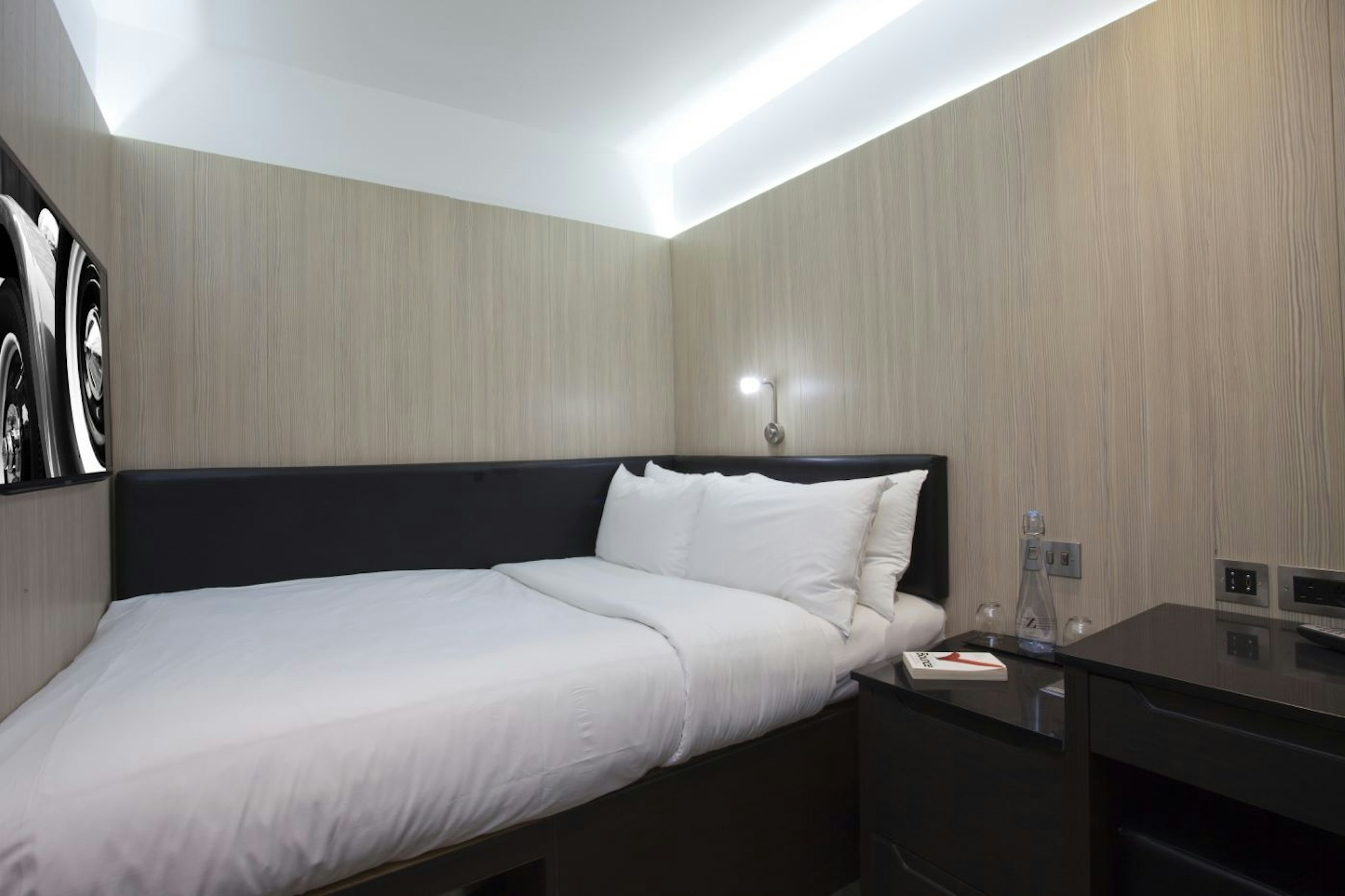 Z Hotel Victoria 8/19