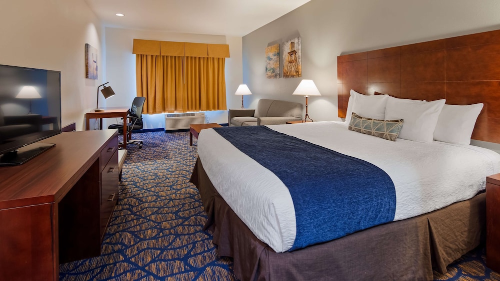 Best Western Plus Villa Del Lago Inn 15/41