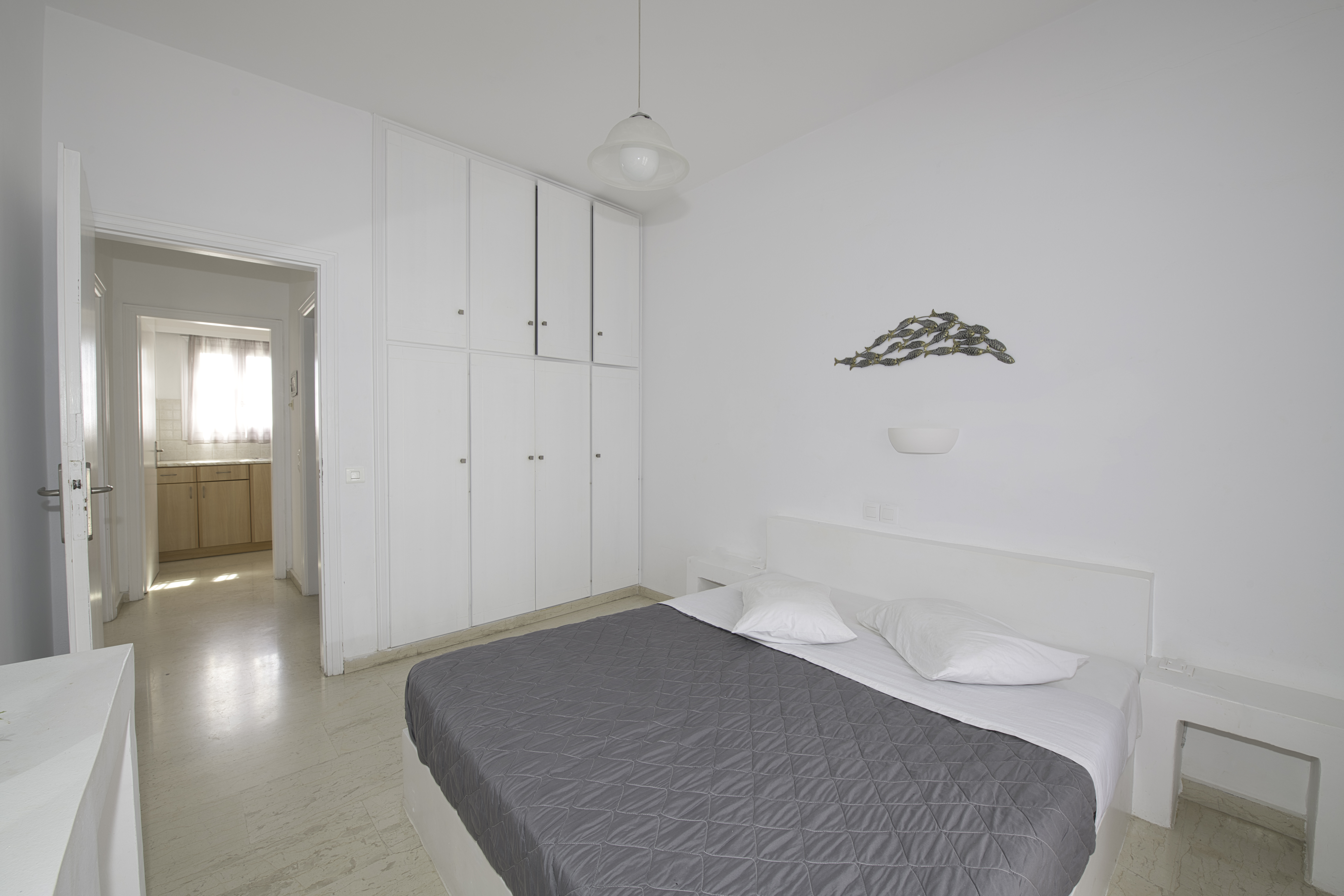 Ira Apartments 77/126