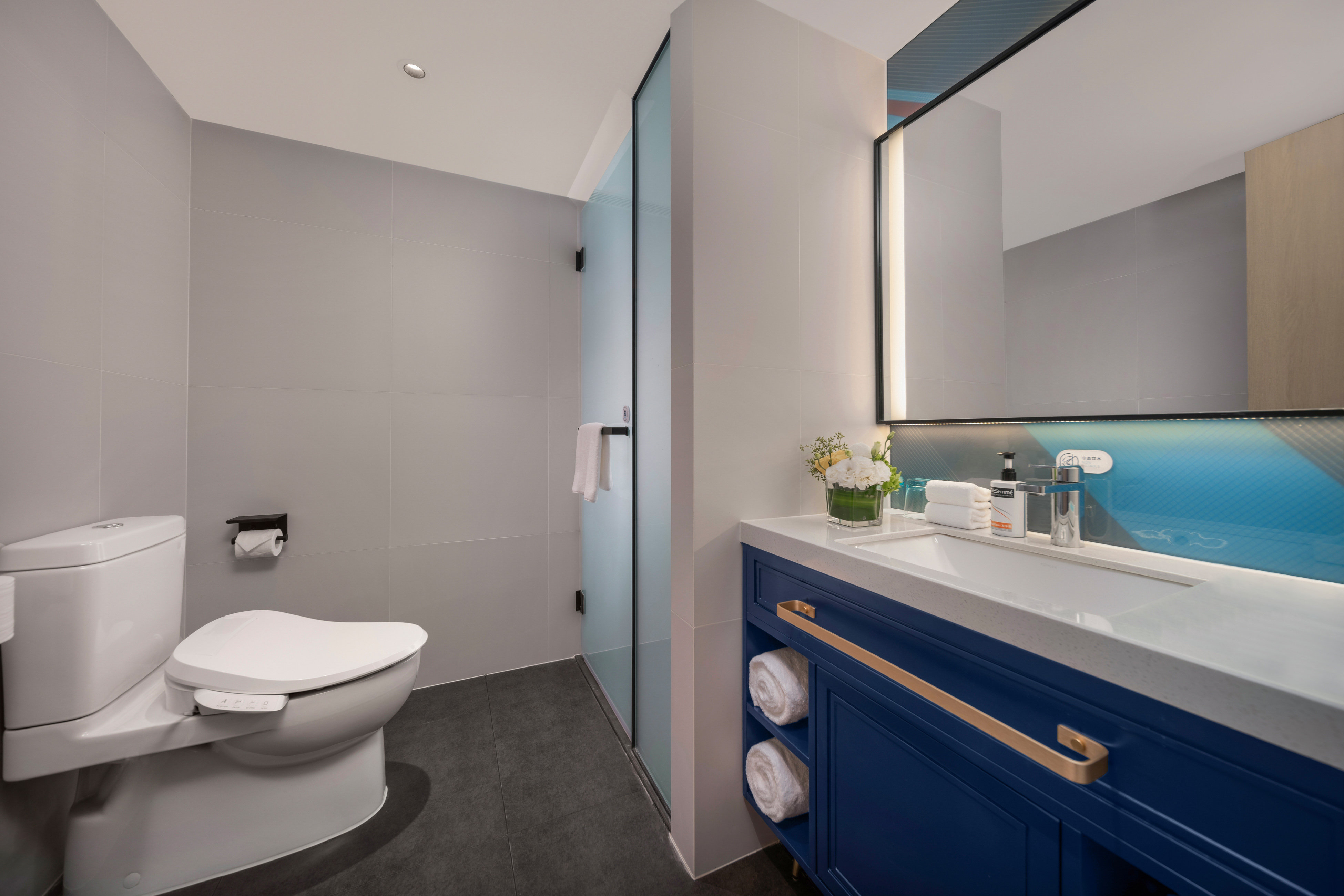غرفة قياسية بسرير كينج بإطلالة على المدينة، Holiday Inn Express Beijing Downtown 6/6