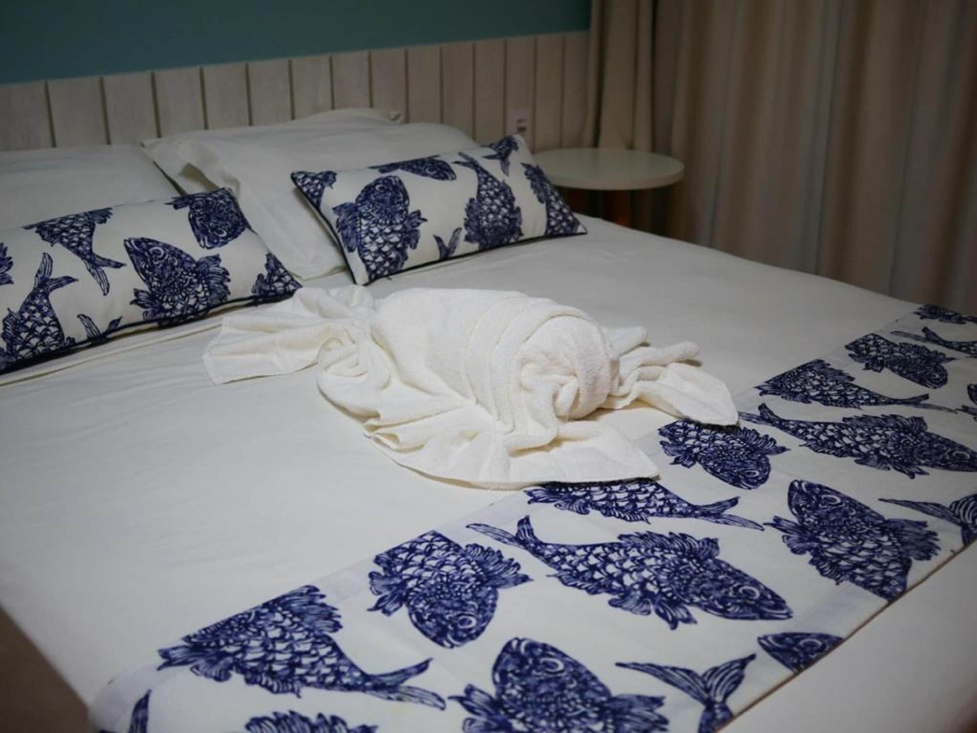 STANDARD, TWIN BEDS