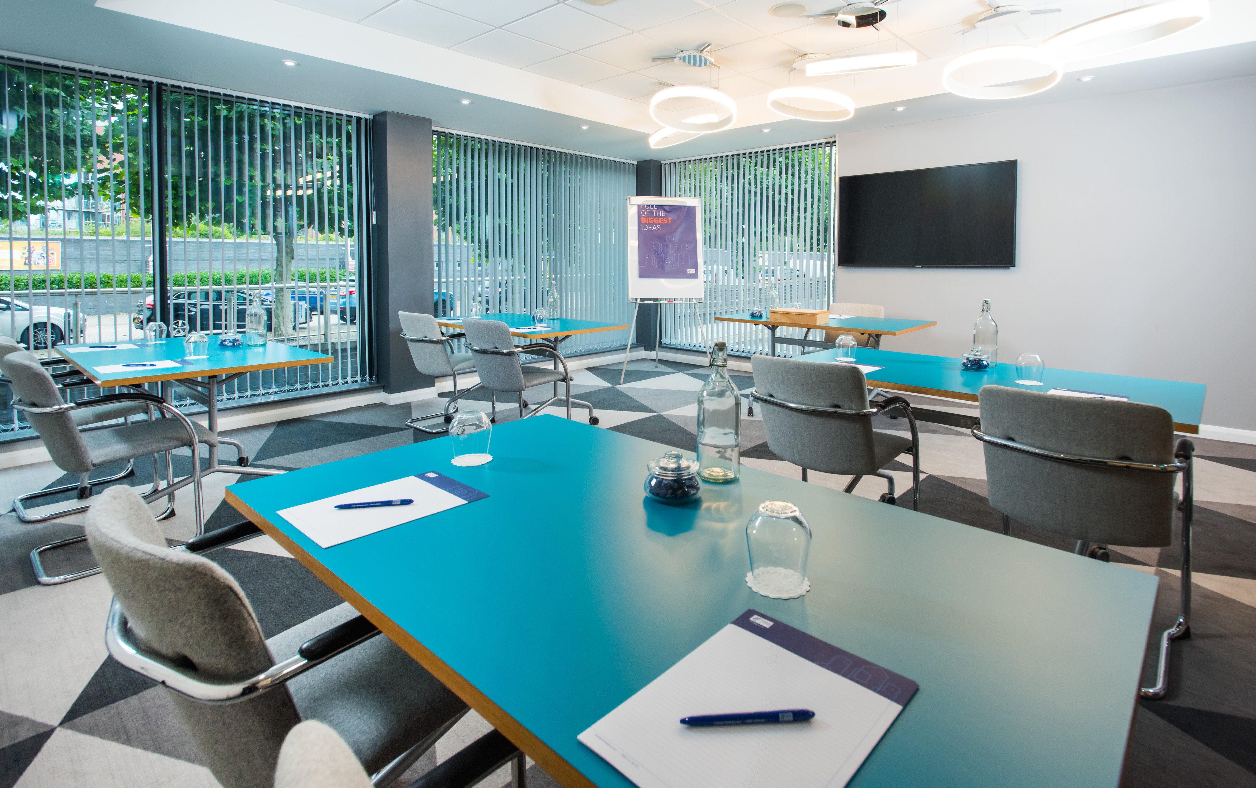 Holiday Inn Express Leeds City Centre Armouries 51/60