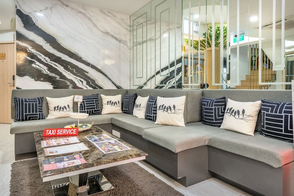 Tori Prestige Bangkok Hotel 49/63