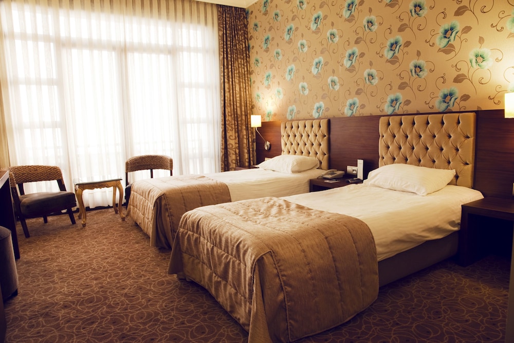 Suadiye Hotel 13/63