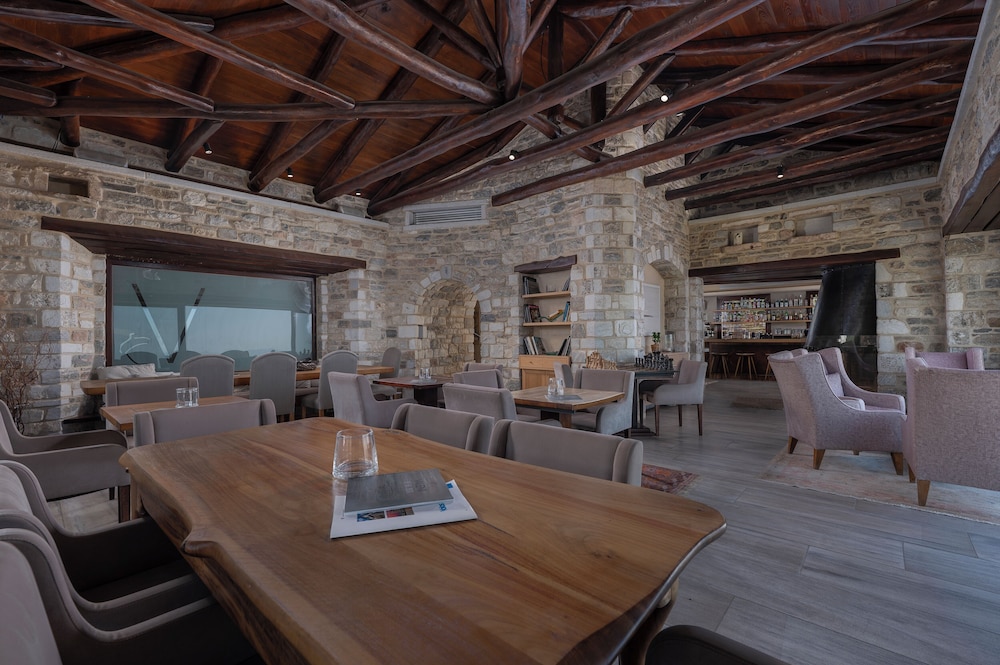 Valeni Boutique Hotel 41/48